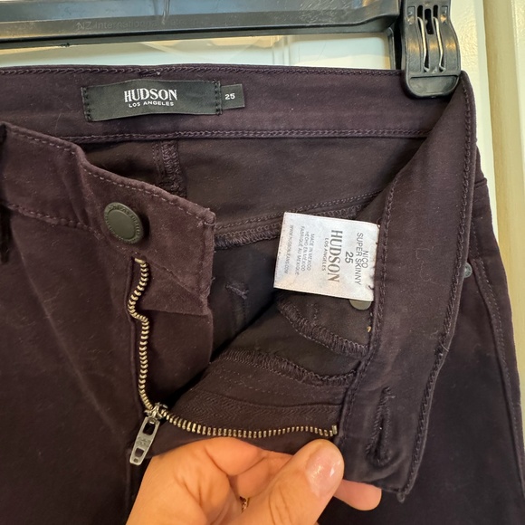 Hudson Soft Cabernet/Deep Purple Denim Sz 25 - Picture 2 of 4
